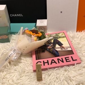 Yves Saint Laurent Rouge Pur Couture Lipstick (Free Mystery Clothes)